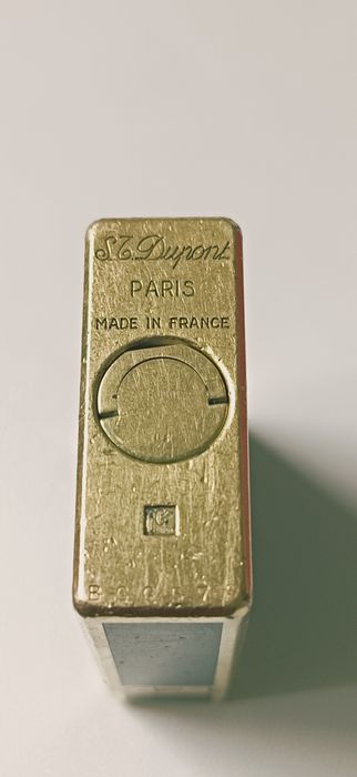 Brichetă S.T. Dupont Ligne 1