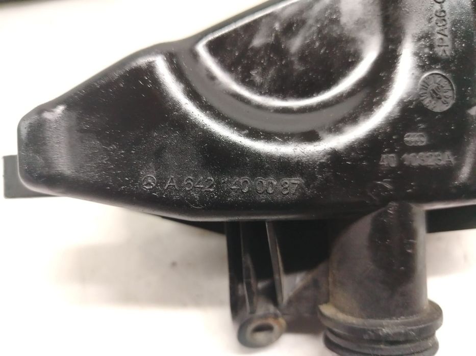 Rezonator aer 3.0 cdi om642 v6 a6421400087 Jeep Commander 1 [2006 - 2