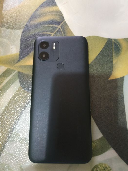 Телефон Xiomi Redmi A1