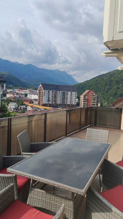 Apartmanet 3 camere de vanzare in Sinaia