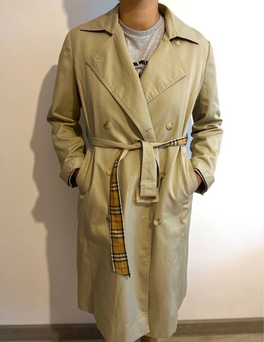 Бежевый тренч женский