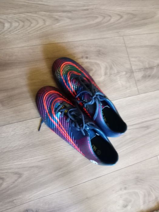 Adidași pt fotbal