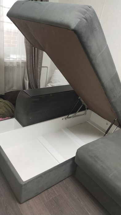 Продам диван в отличном состоянии