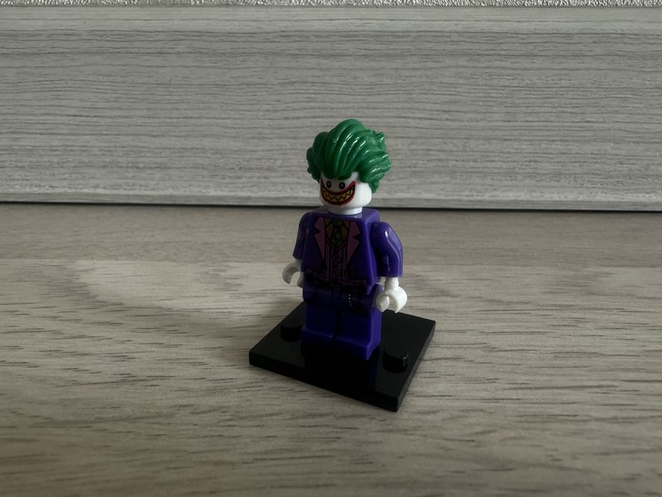 Продам лего джокер