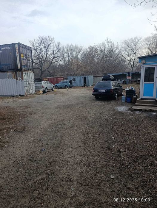 Участок 0,88 га в черте города