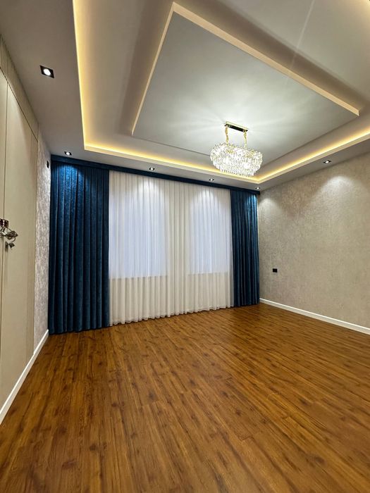 Uchaska sotiladi 1.65 Sotix 5 xona Sergeli Xonabod