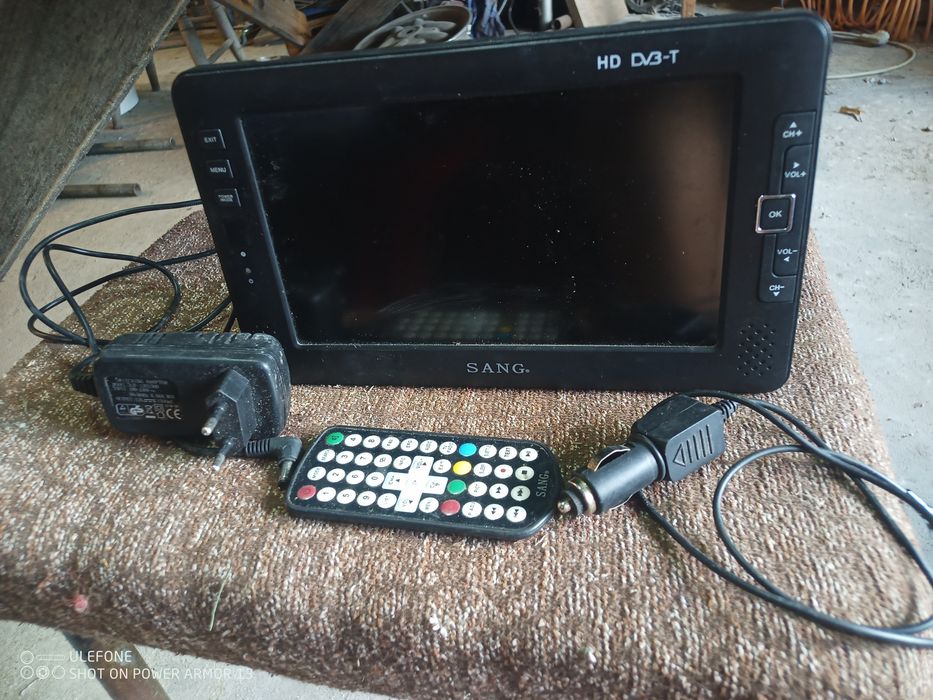 9 инчов тв за кола и камион