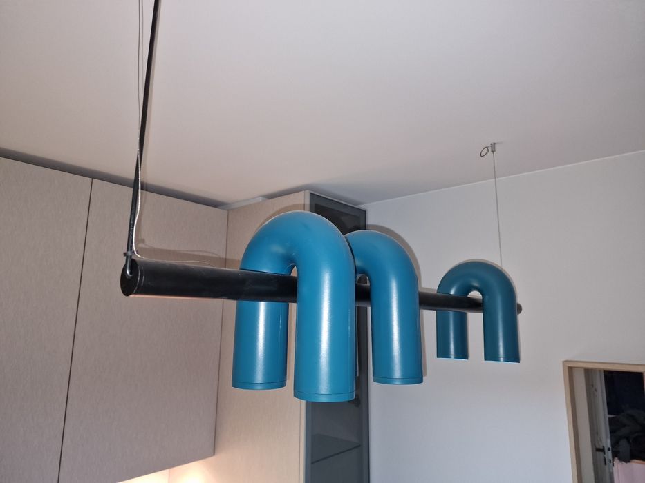 Дизайнерски полилей