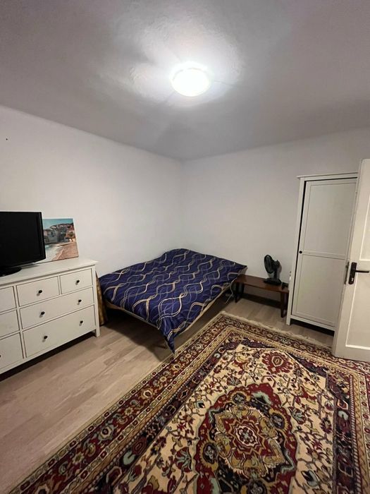 Vând Garsoniera fagaras tel 0749571305