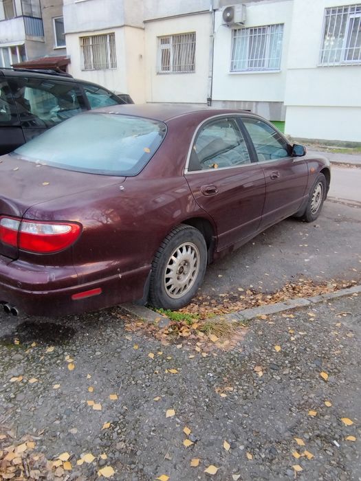 Продавам Мазда Кседос9