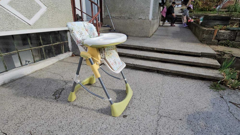 Детско столче за хранене