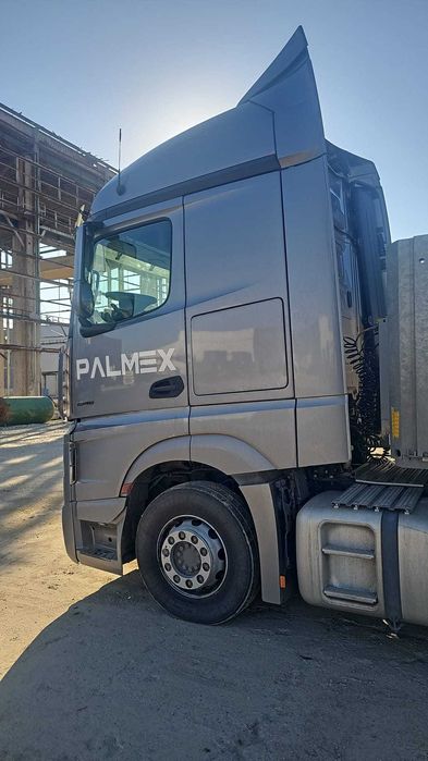 Cap tractor camion Mercedes Actros 2022