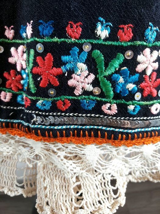 Автентична народна носия