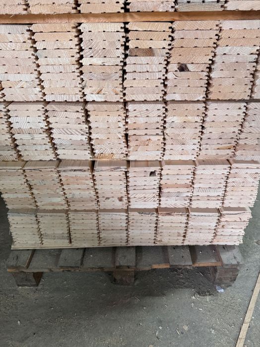 Ламперия от сух дървен материал