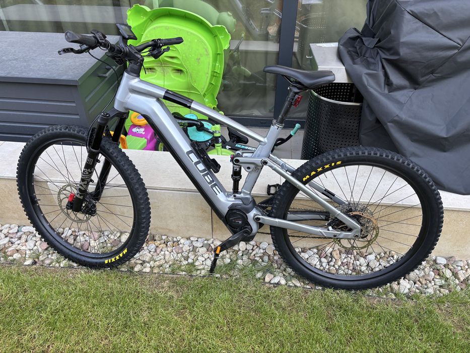 Cube stereo hybrid 120 race XL 2024 Електрическо колело