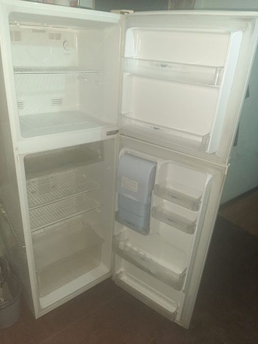 Продам холодильник в рабочем состоянии