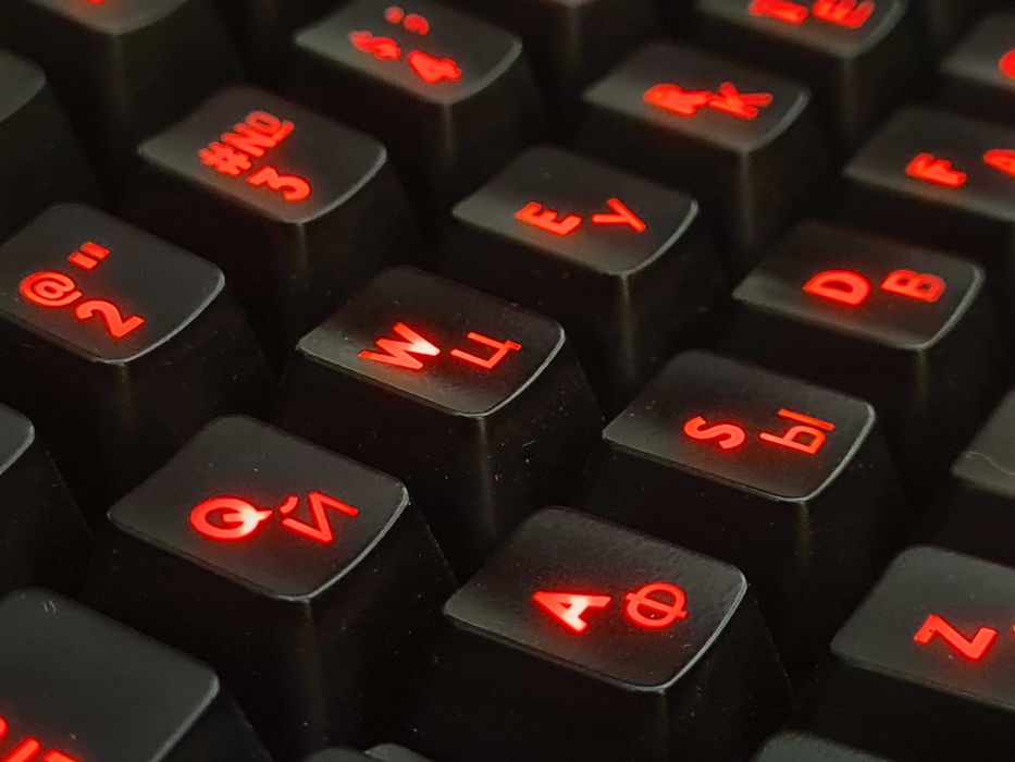 Клавиатура механическая Logitech