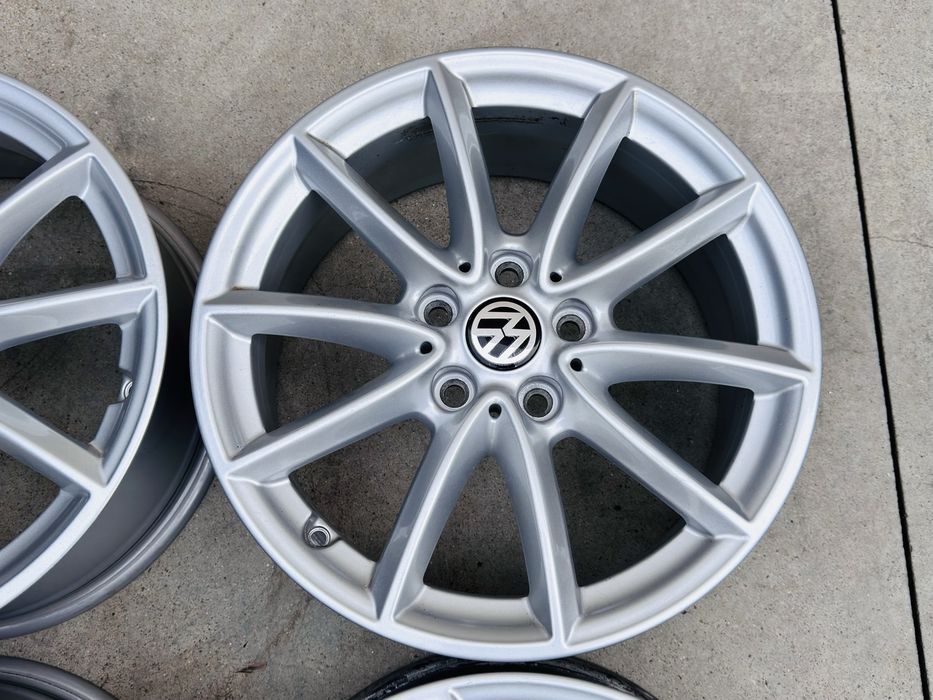 4бр ал VW Golf 6/7/8/ Touran 17цола немски
