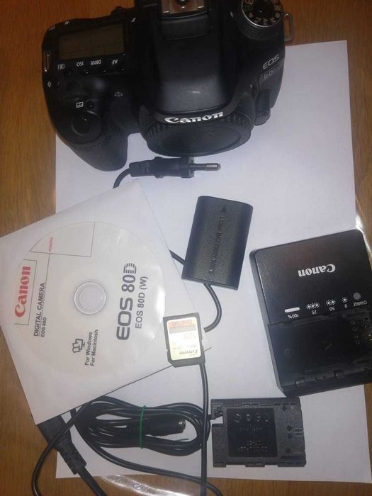 Canon EOS 80D 24.2MP Body - Black (16700 shutter counter)