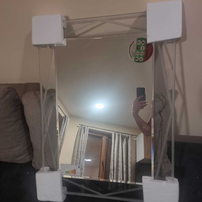 Огледало за баня с подсветка