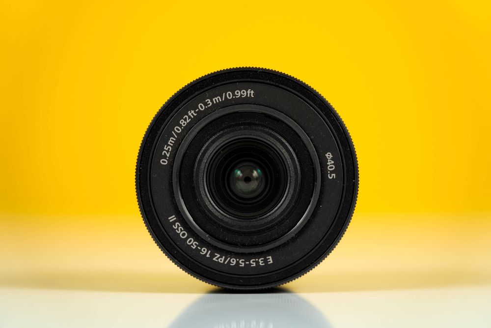 Обектив Sony E-Mount SEL 16-50mm /3.5-5.6 OSS