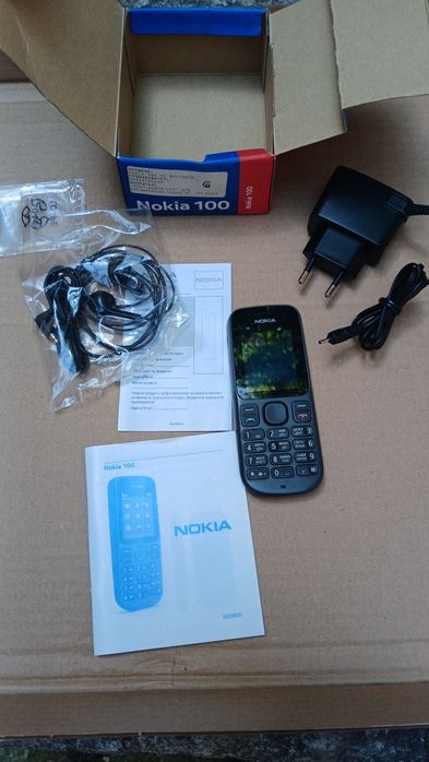 Продавам GSM Nokia 100 като нова 25 евро