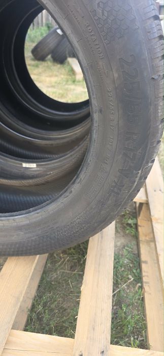 Bridgeston 225 55R17 Noi