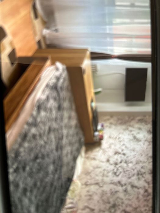 Vând apartament 4 camere