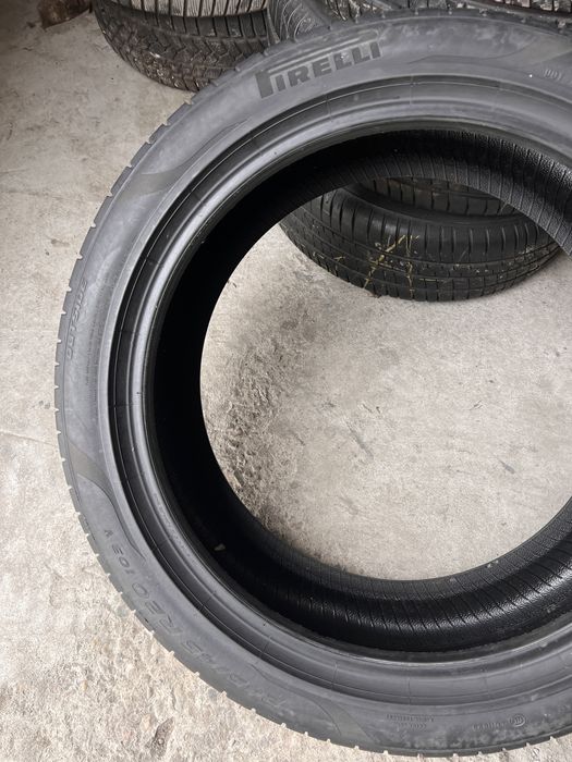 4 anvelope vara 245/45/20 , Pirelli !