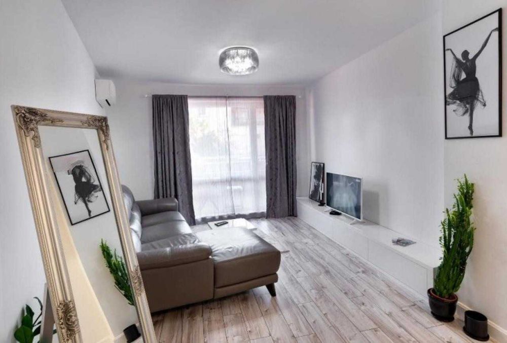 Двустаен апартамент Център