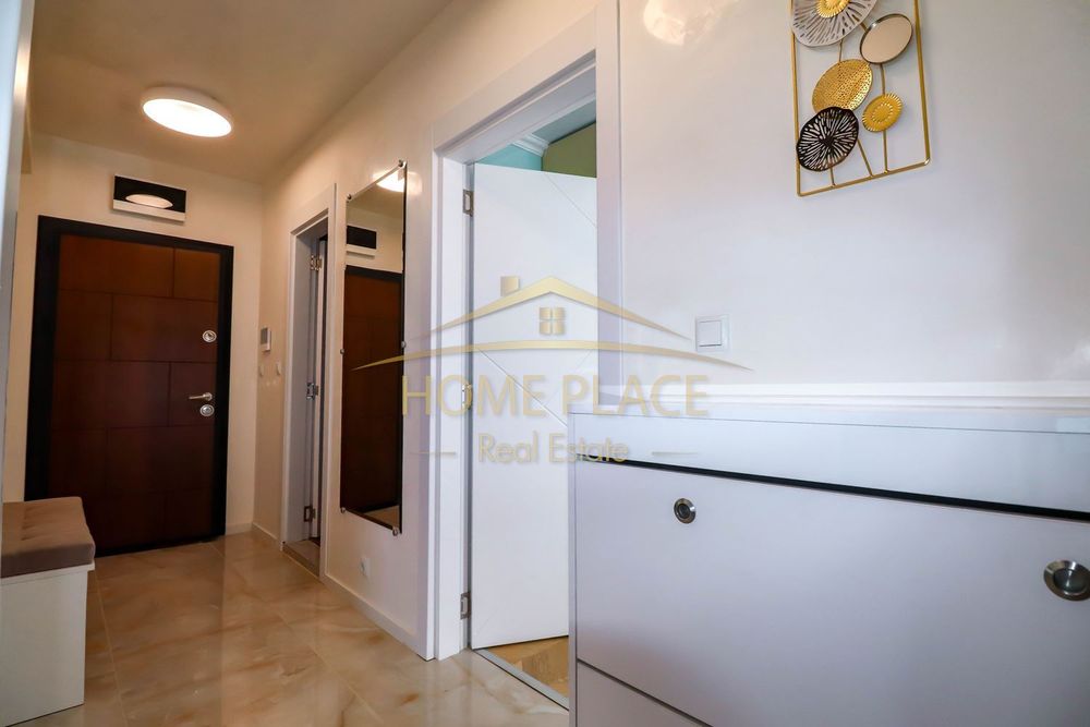 Дава се под наем Тристаен апартамент в Варна, Галата - 108 кв.м за 969 € - Снимка #12