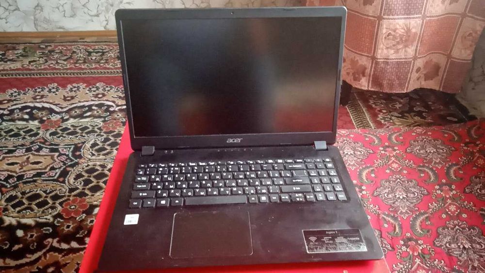 noutbuk acer aspire 3