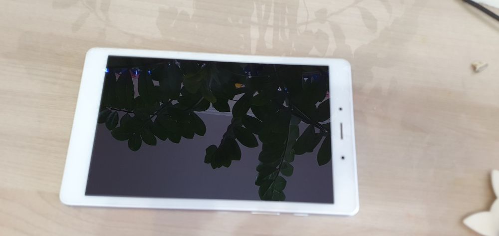 SAMSUNG Galaxy tab A