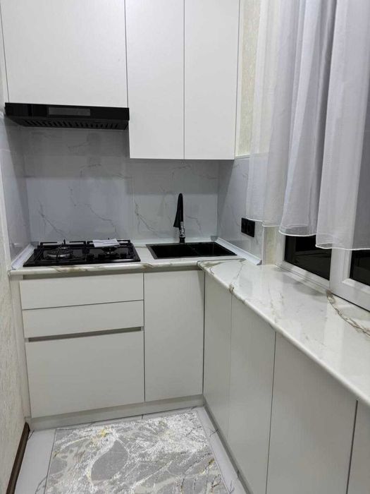 Продаётся 2/2/4 Феруза Евроремонт Мебель/Техника Ор-р: Школа 221-225