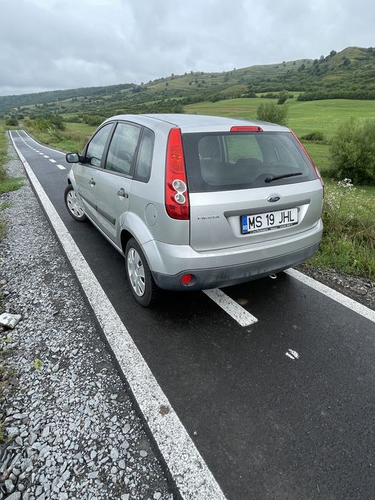 Ford Fiesta 2006 benzina