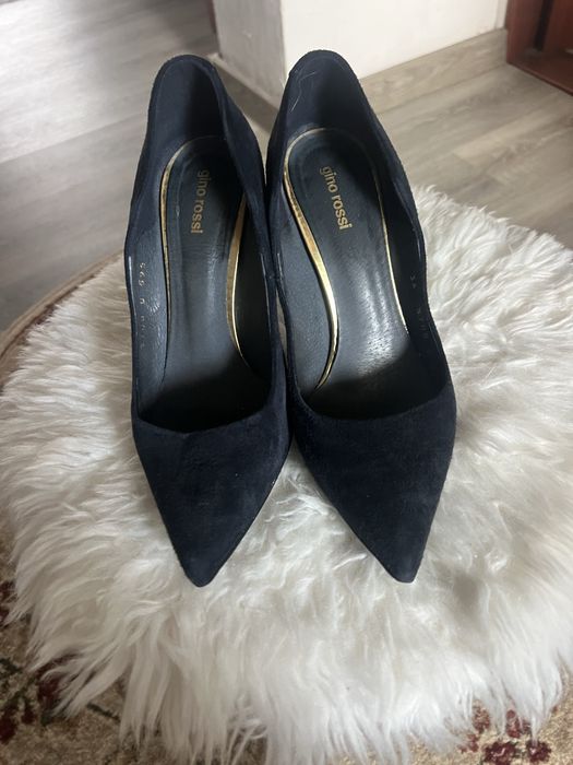 Pantofi marimea 36