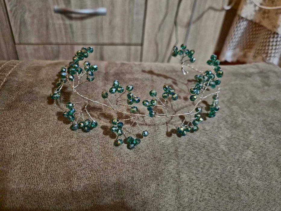 Украси за коса различни