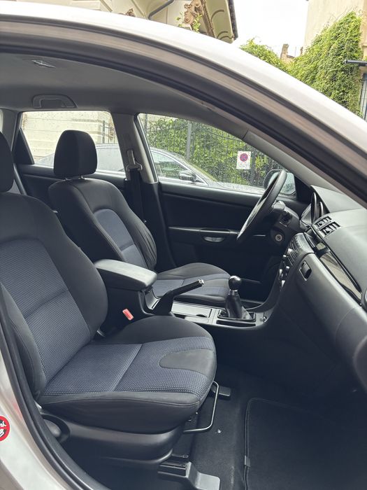 MAZDA 3 2006 — imagine 4