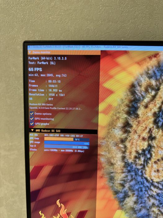 Отличный компьютер не тупит очень быстрый программа все установлено