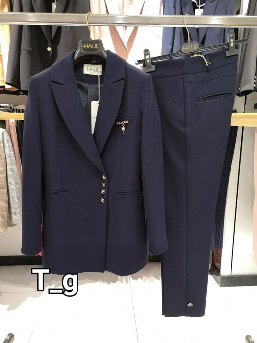 Двойка женская классика 38 размер. Турция. На скидке