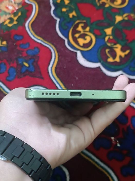 Redmi 14 C 1 yil ishlatilgan 128/4 karobka dakument bor   telegram:al1