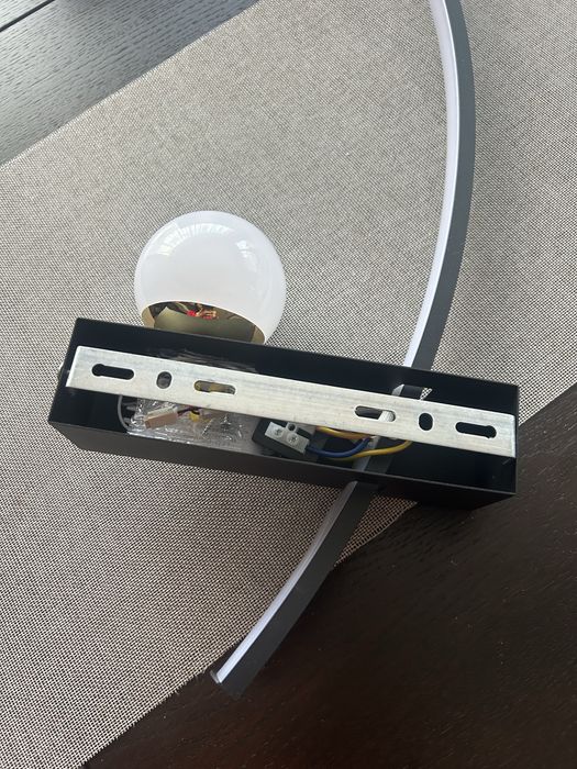Aplice de perete led