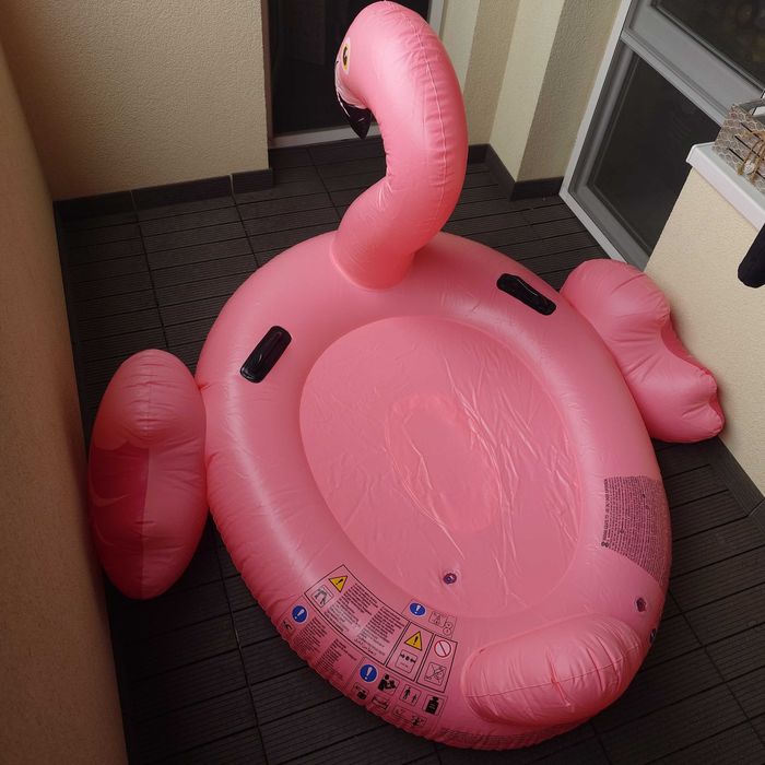 Детски надуваем дюшек фламинго INTEX
