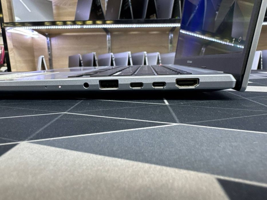 Asus Vivobook Core i5