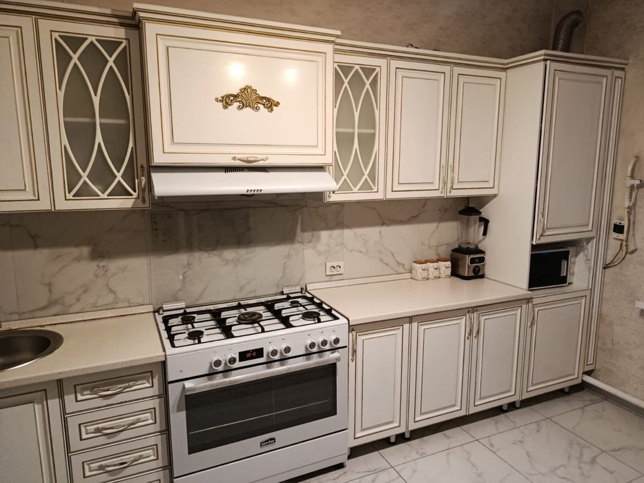 Продам кухонный гарнитур