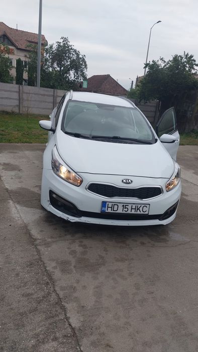 Kia ceed 1.6D 136 cp