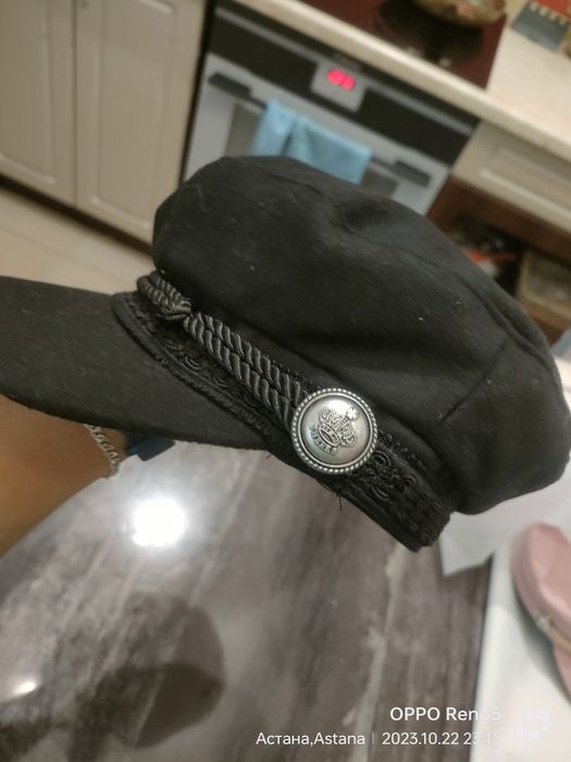 Стильные кепки для модниц