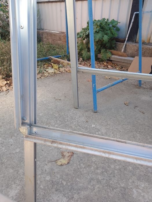 Штендеры заводские.