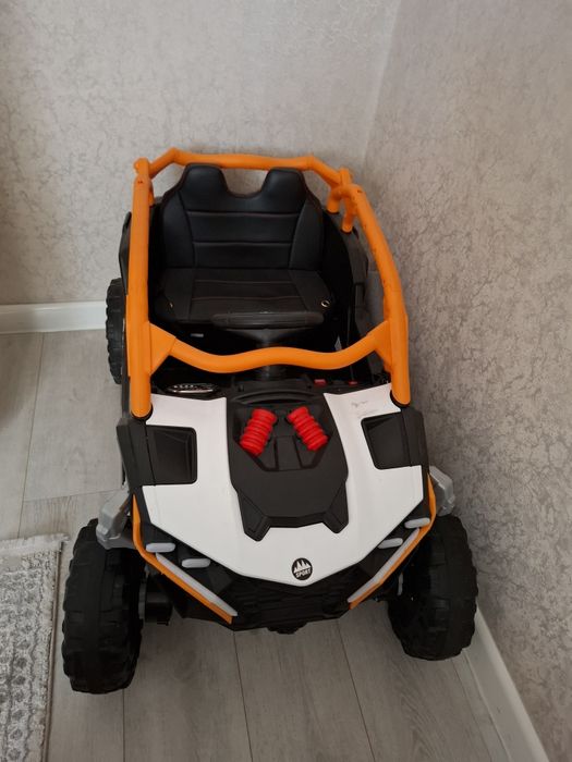 Продам машину новый.