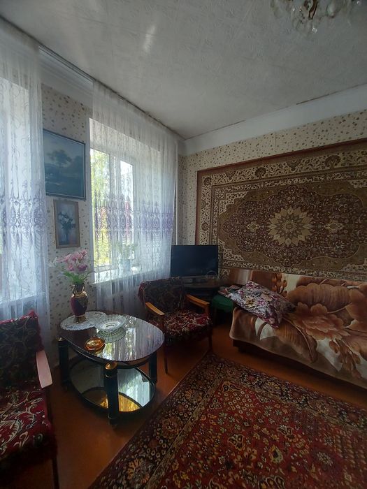 Продаётся квартира в центре города.